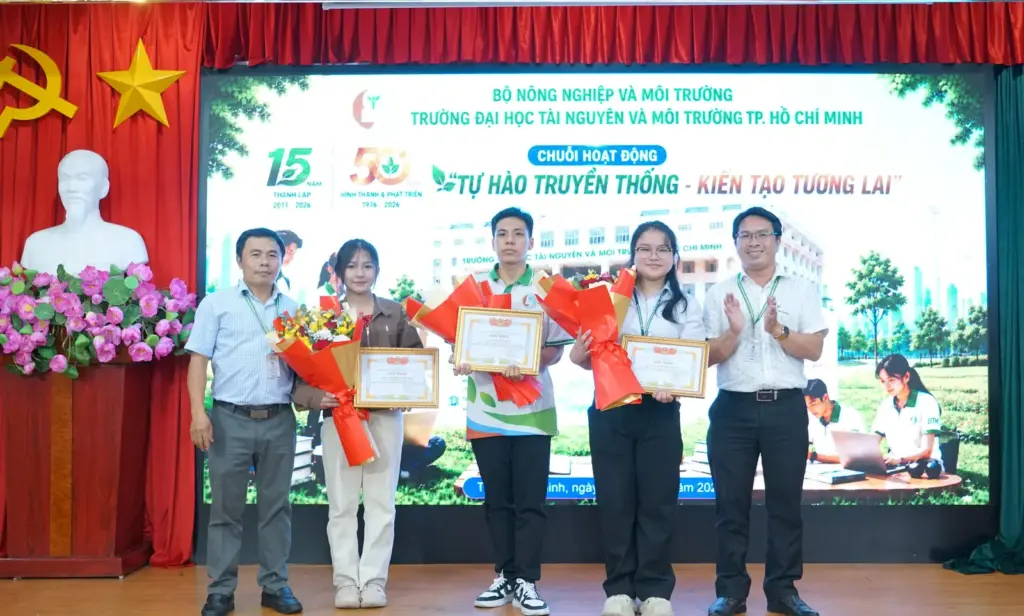 HCMUNRE KHỞI ĐỘNG CHUỖI HOẠT ĐỘNG “TỰ HÀO TRUYỀN THỐNG – KIẾN TẠO TƯƠNG LAI” HƯỚNG TỚI DẤU MỐC 50 NĂM HÌNH THÀNH, PHÁT TRIỂN VÀ 15 NĂM THÀNH LẬP TRƯỜNG ĐẠI HỌC