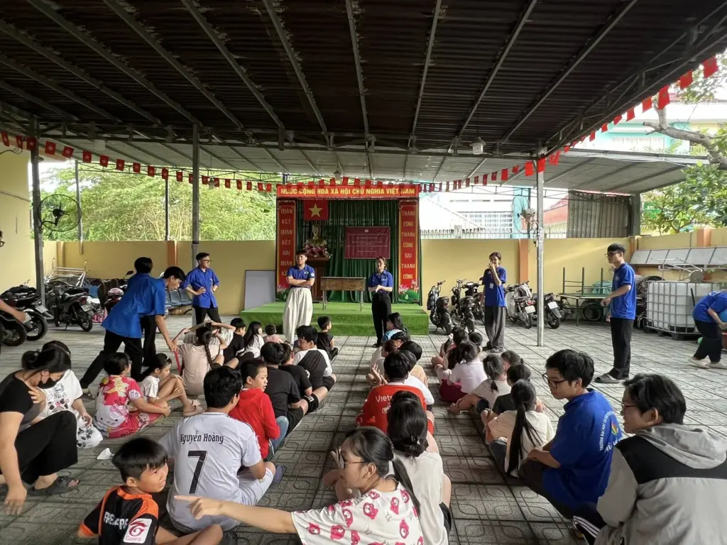 Lễ Hội quân – Tổng kết Chiến dịch Mùa Hè xanh - Trường Đại học Tài nguyên và Môi trường Thành phố Hồ Chí Minh năm 2025