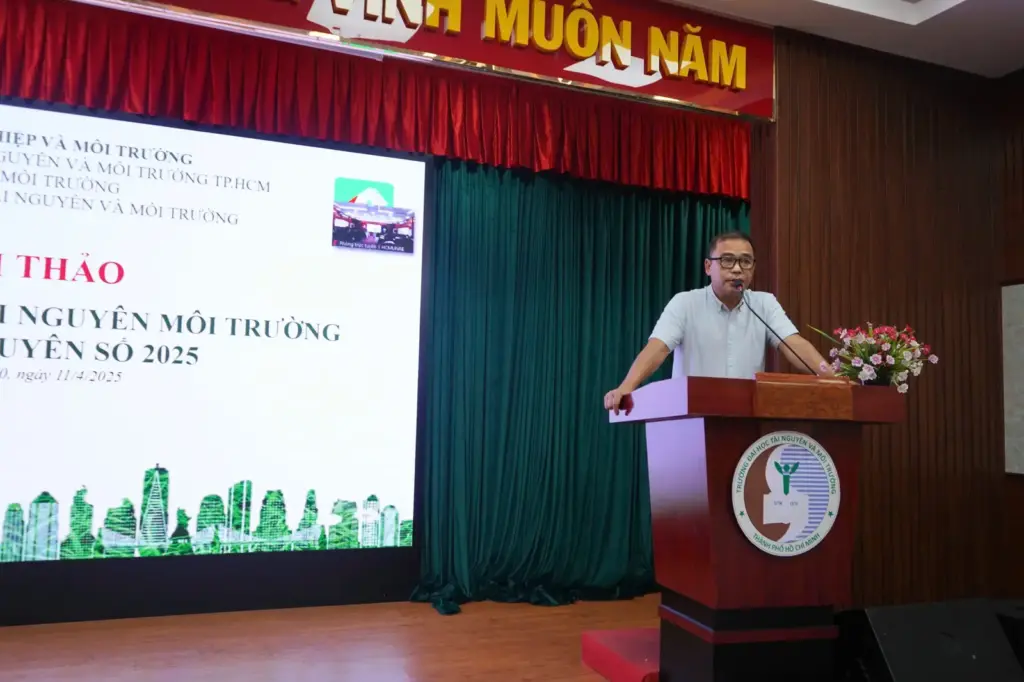 Hội thảo “Ngành Quản lý Tài nguyên Môi trường và Kỷ Nguyên số 2025”