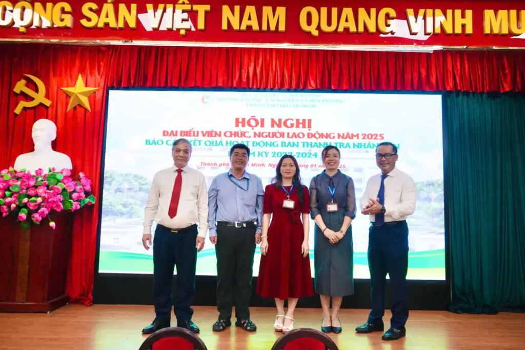 HỘI NGHỊ ĐẠI BIỂU VIÊN CHỨC VÀ NGƯỜI LAO ĐỘNG NĂM 2025