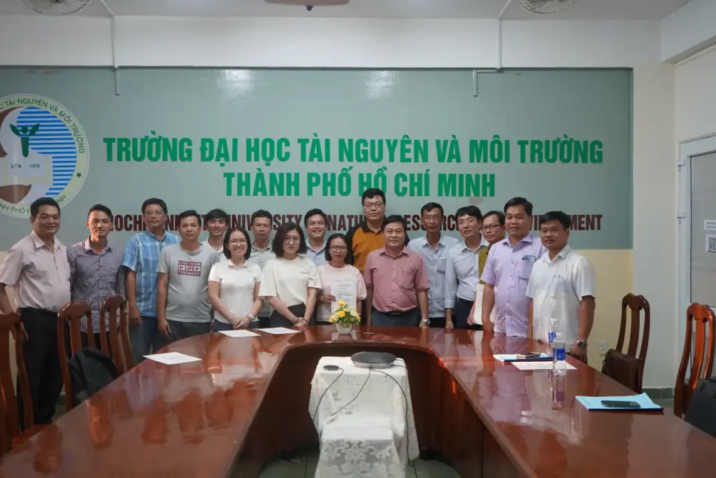 Trường ĐH Tài nguyên và Môi trường Tp. HCM