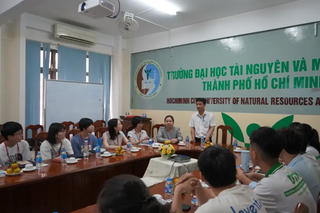 Buổi đón tiếp và làm việc với Trường Aomori HighSchool, Nhật Bản