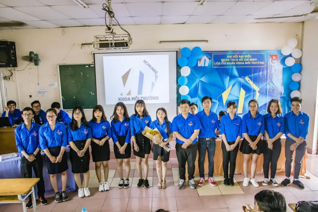 GIỚI THIỆU VỀ LIÊN CHI ĐOÀN KHOA MÔI TRƯỜNG NHIỆM KỲ 2019-2020