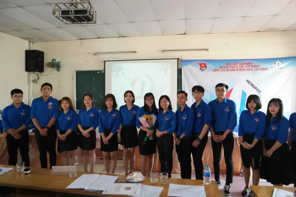 GIỚI THIỆU VỀ LIÊN CHI ĐOÀN KHOA MÔI TRƯỜNG NHIỆM KỲ 2020-2021