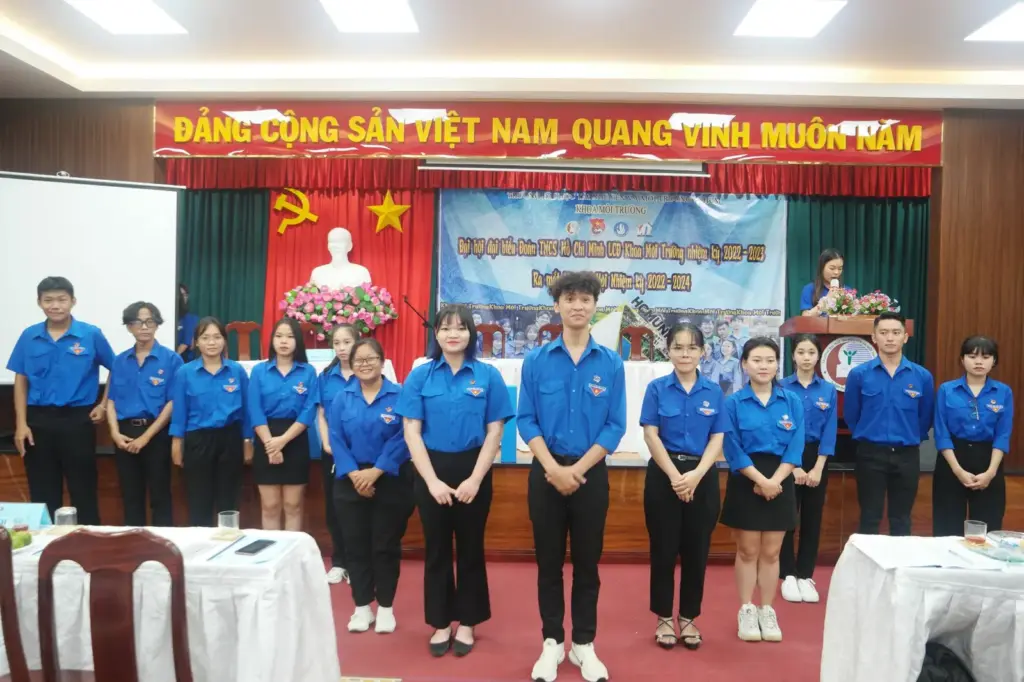 GIỚI THIỆU VỀ LIÊN CHI ĐOÀN KHOA MÔI TRƯỜNG NHIỆM KỲ 2022-2023