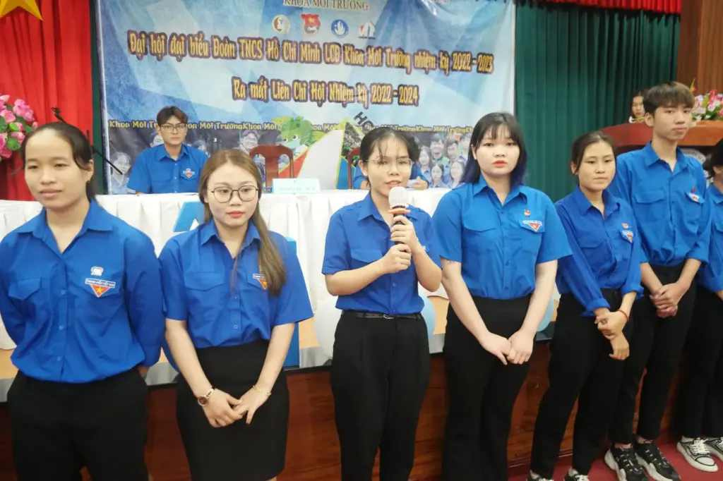 GIỚI THIỆU VỀ LIÊN CHI HỘI KHOA MÔI TRƯỜNG NHIỆM KỲ 2022-2024