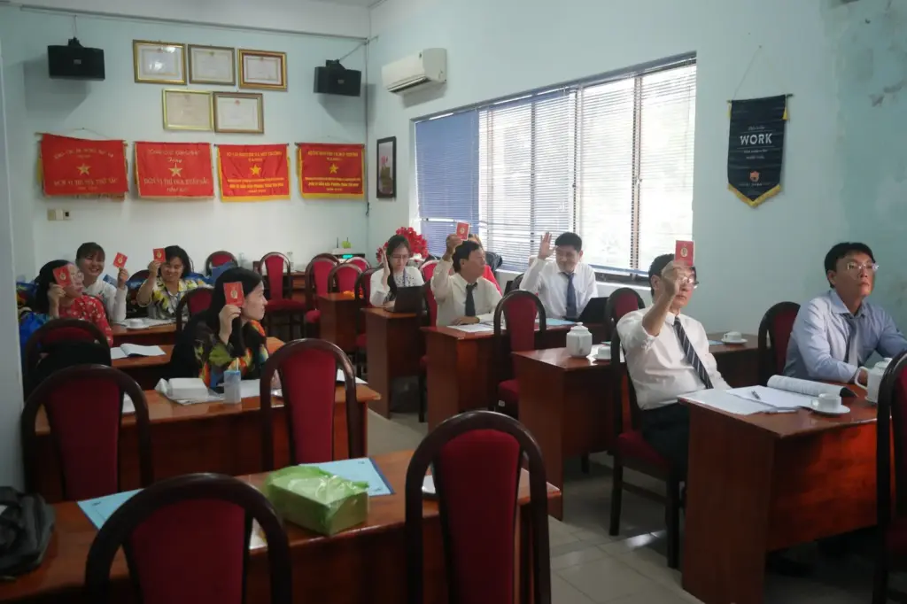 GIỚI THIỆU VỀ CHI BỘ KHOA MÔI TRƯỜNG NHIỆM KỲ 2022-2025