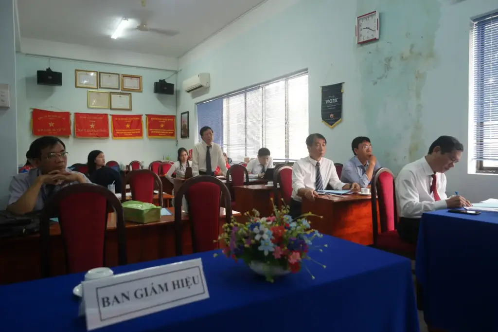 GIỚI THIỆU VỀ CHI BỘ KHOA MÔI TRƯỜNG NHIỆM KỲ 2022-2025