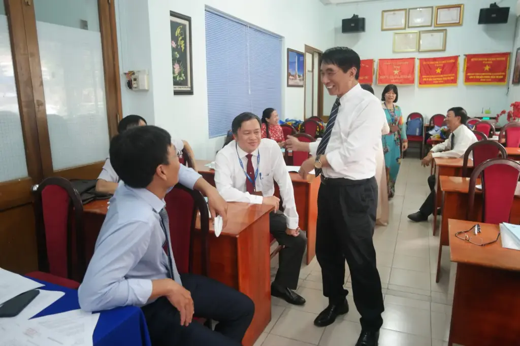 GIỚI THIỆU VỀ CHI BỘ KHOA MÔI TRƯỜNG NHIỆM KỲ 2022-2025