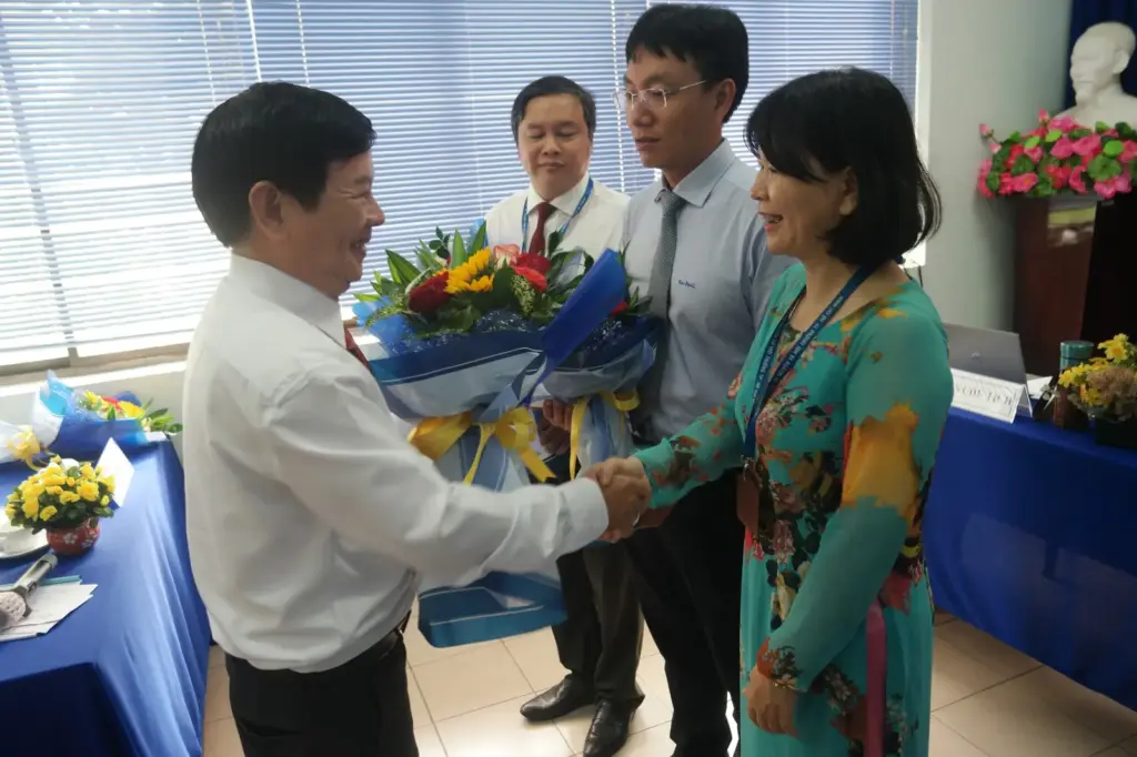 GIỚI THIỆU VỀ CHI BỘ KHOA MÔI TRƯỜNG NHIỆM KỲ 2022-2025
