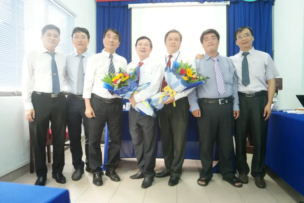 GIỚI THIỆU VỀ CHI BỘ KHOA MÔI TRƯỜNG NHIỆM KỲ 2022-2025