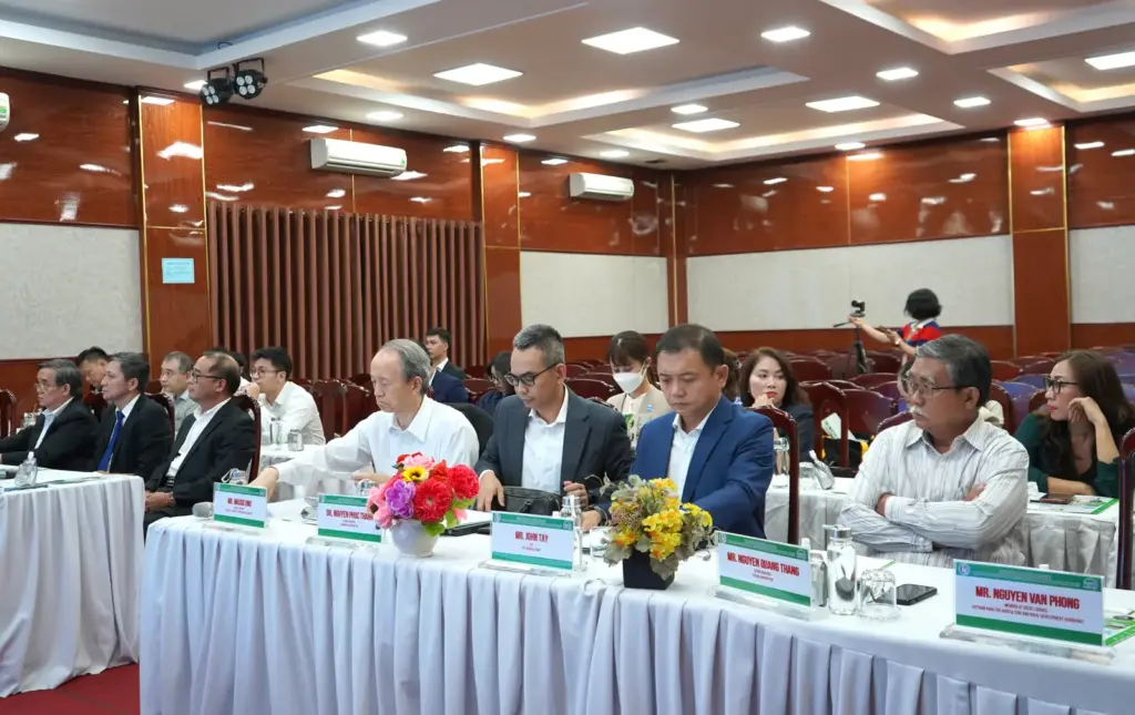 BƯỚC ĐỘT PHÁ TRONG CHUYỂN ĐỔI XANH: GIẢI PHÁP HYDROGEN CHO NÔNG NGHIỆP, MÔI TRƯỜNG VÀ THỊ TRƯỜNG CARBON