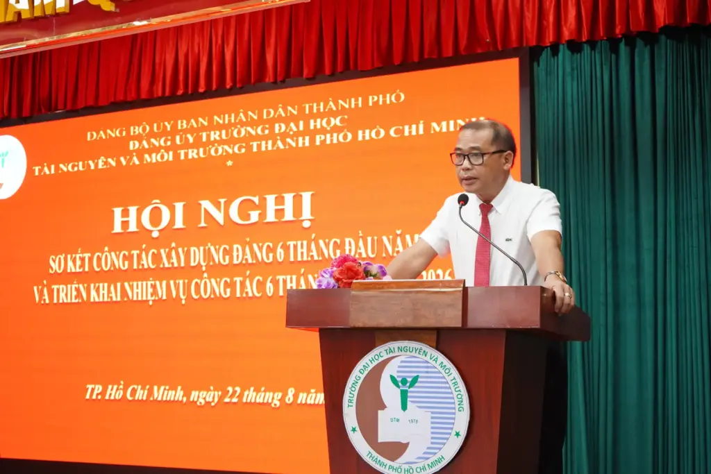 ĐẢNG ỦY TRƯỜNG ĐẠI HỌC TÀI NGUYÊN VÀ MÔI TRƯỜNG TP.HCM SƠ KẾT CÔNG TÁC 6 THÁNG ĐẦU NĂM 2026: GẮN XÂY DỰNG ĐẢNG VỚI NÂNG CAO CHẤT LƯỢNG THỰC HIỆN NHIỆM VỤ CHÍNH TRỊ