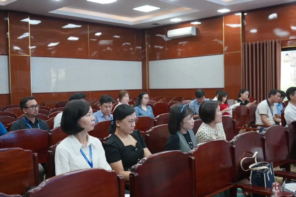 HCMUNRE TẬP HUẤN CÔNG TÁC KIỂM TRA COI THI KỲ THI TỐT NGHIỆP THPT NĂM 2025