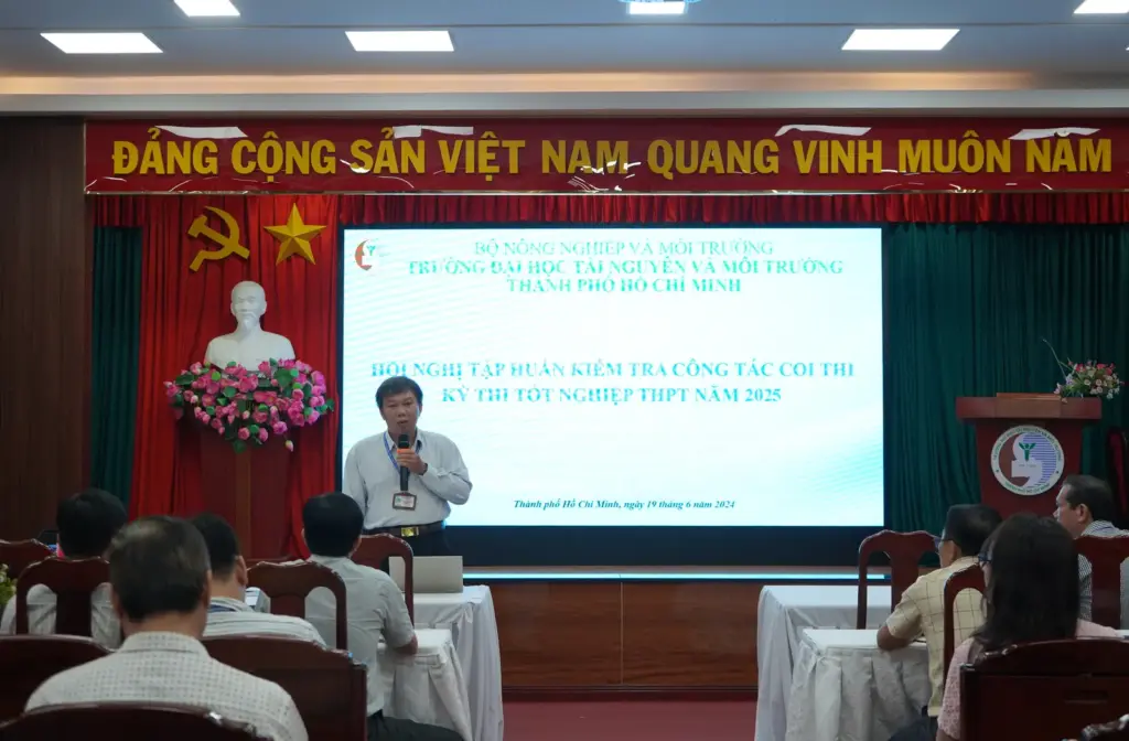 HCMUNRE TẬP HUẤN CÔNG TÁC KIỂM TRA COI THI KỲ THI TỐT NGHIỆP THPT NĂM 2025
