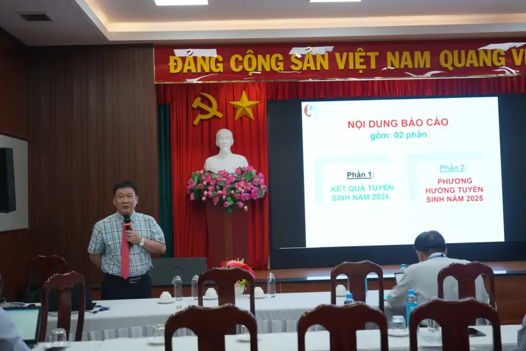 Hội nghị Tổng kết công tác tuyển sinh năm 2024 và phương hướng tuyển sinh năm 2025