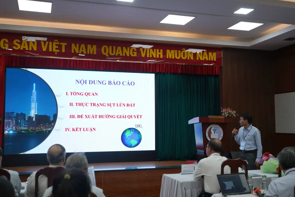 Hội thảo "Thực trạng vấn đề sụt lún và ảnh hưởng đến các hoạt động phát triển kinh tế bền vững tại TP.HCM