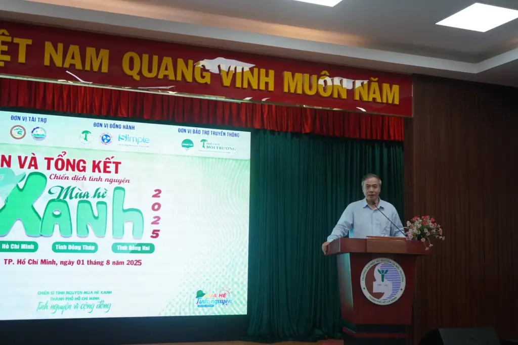 Lễ Hội quân – Tổng kết Chiến dịch Mùa Hè xanh - Trường Đại học Tài nguyên và Môi trường Thành phố Hồ Chí Minh năm 2025