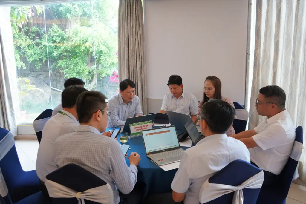 HCMUNRE TỔ CHỨC THÀNH CÔNG HỘI NGHỊ CHIẾN LƯỢC PHÁT TRIỂN – BƯỚC CHUYỂN MÌNH QUAN TRỌNG TRONG GIAI ĐOẠN TỰ CHỦ ĐẠI HỌC