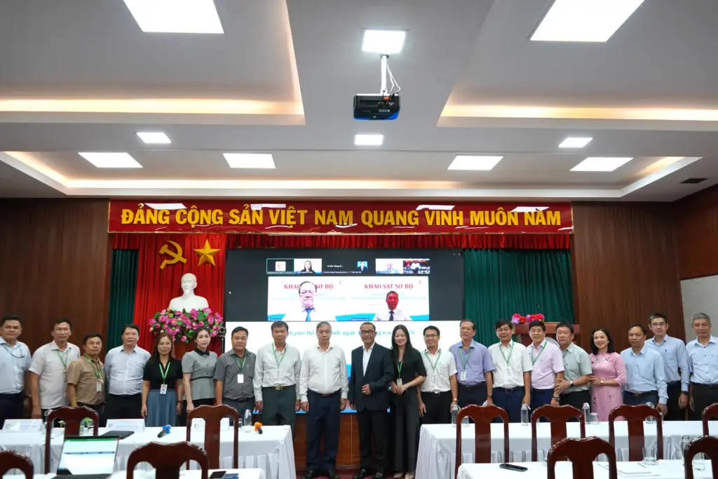 CHƯƠNG TRÌNH KHẢO SÁT SƠ BỘ PHỤC VỤ ĐÁNH GIÁ NGOÀI TẠI TRƯỜNG ĐẠI HỌC TÀI NGUYÊN VÀ MÔI TRƯỜNG TP.HCM