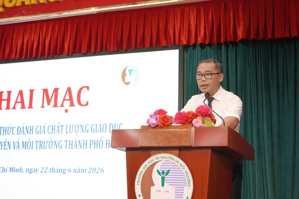 HCMUNRE KHAI MẠC KHẢO SÁT CHÍNH THỨC ĐÁNH GIÁ CHẤT LƯỢNG GIÁO DỤC