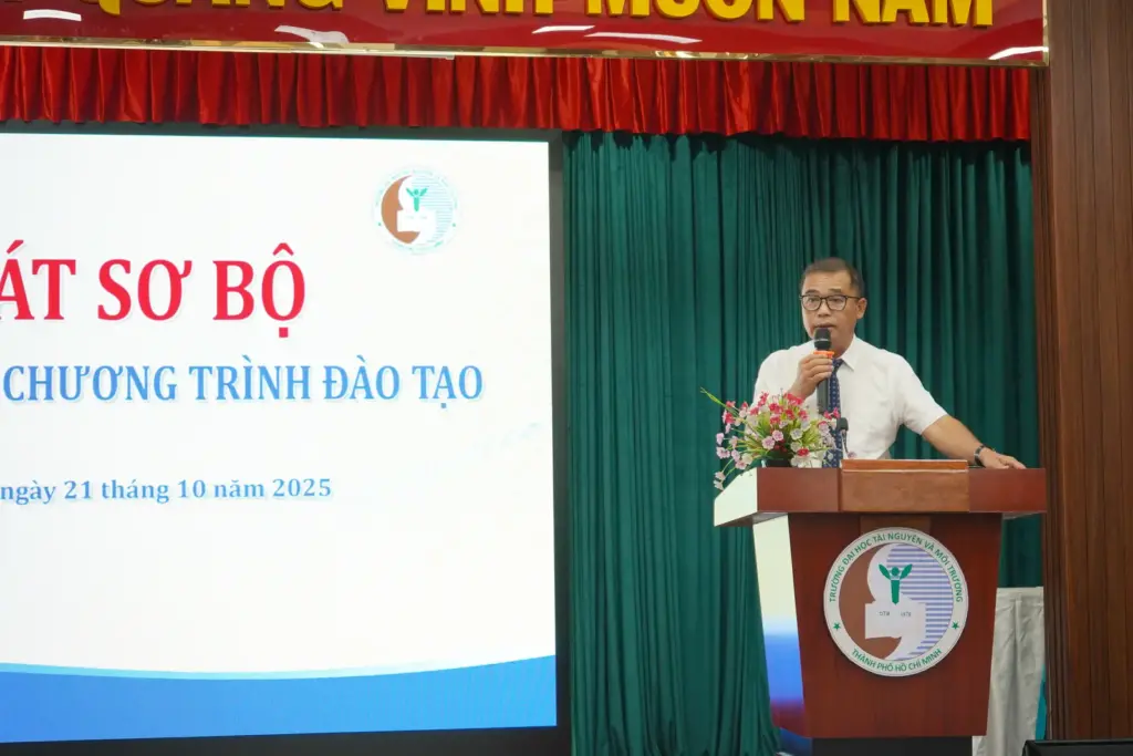 Trường Đại học Tài nguyên và Môi trường TP. Hồ Chí Minh tổ chức Khảo sát sơ bộ phục vụ đánh giá ngoài hai chương trình đào tạo thạc sĩ