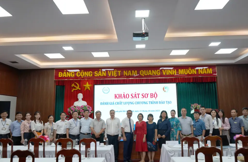 Trường Đại học Tài nguyên và Môi trường TP. Hồ Chí Minh tổ chức Khảo sát sơ bộ phục vụ đánh giá ngoài hai chương trình đào tạo thạc sĩ