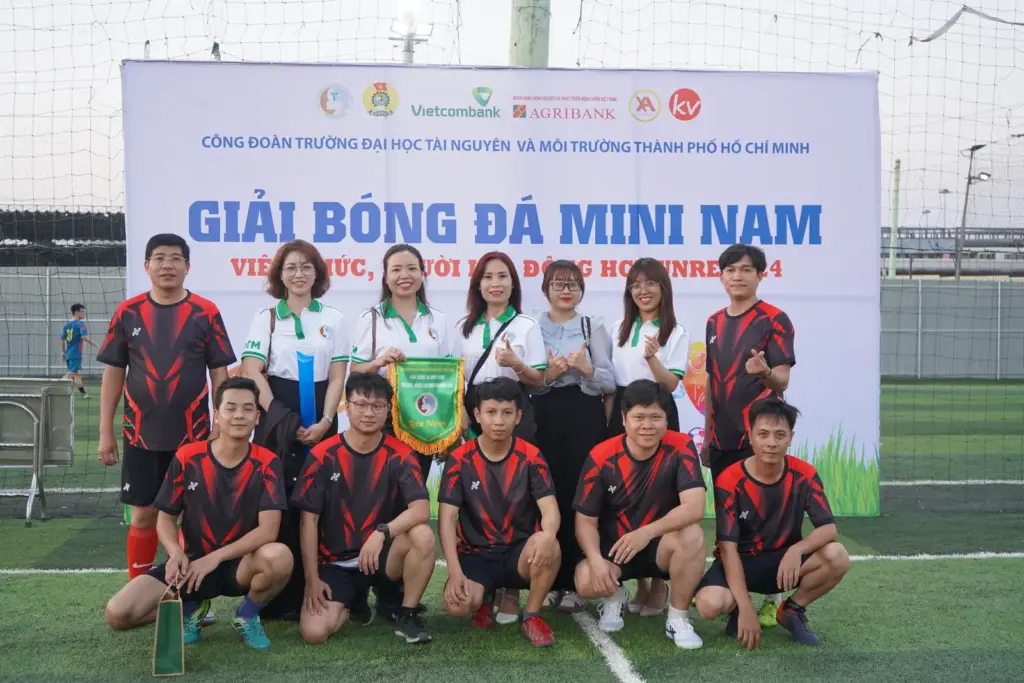 Giải bóng đá mini nam Viên chức, người lao động HCMUNRE 2024
