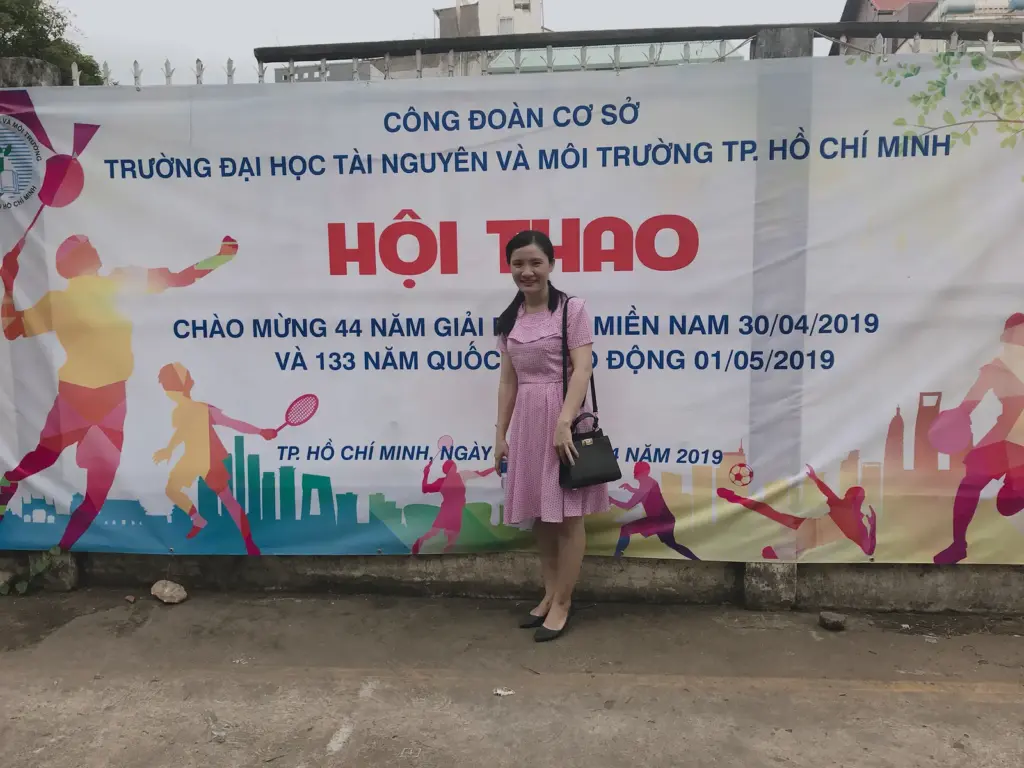HỘI THAO CHÀO MỪNG GIẢI PHÓNG MIỀN NAM 30/04/2019 VÀ QUỐC TẾ LAO ĐỘNG 01/05/2019 KHOA LUẬT & LÝ LUẬN CHÍNH TRỊ