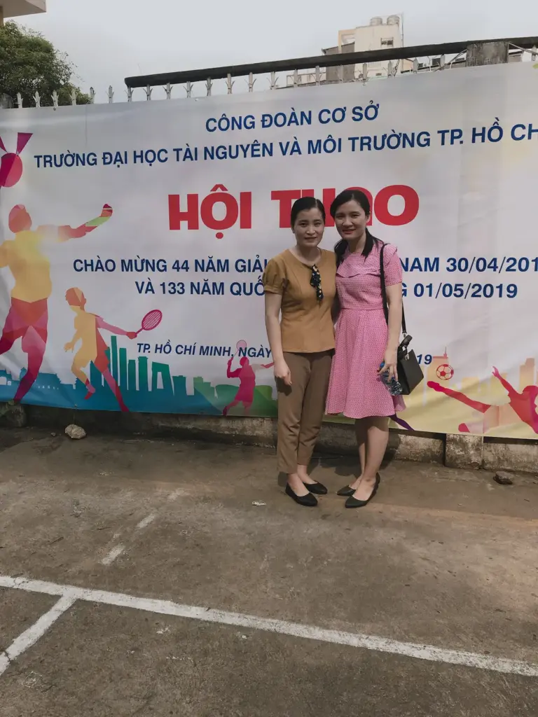 HỘI THAO CHÀO MỪNG GIẢI PHÓNG MIỀN NAM 30/04/2019 VÀ QUỐC TẾ LAO ĐỘNG 01/05/2019 KHOA LUẬT & LÝ LUẬN CHÍNH TRỊ
