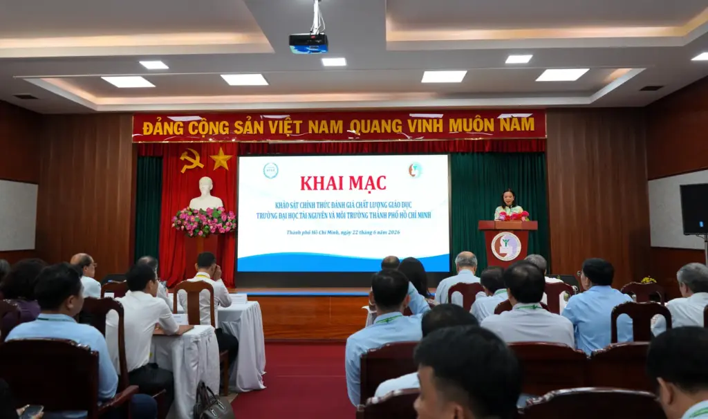 HCMUNRE KHAI MẠC KHẢO SÁT CHÍNH THỨC ĐÁNH GIÁ CHẤT LƯỢNG GIÁO DỤC