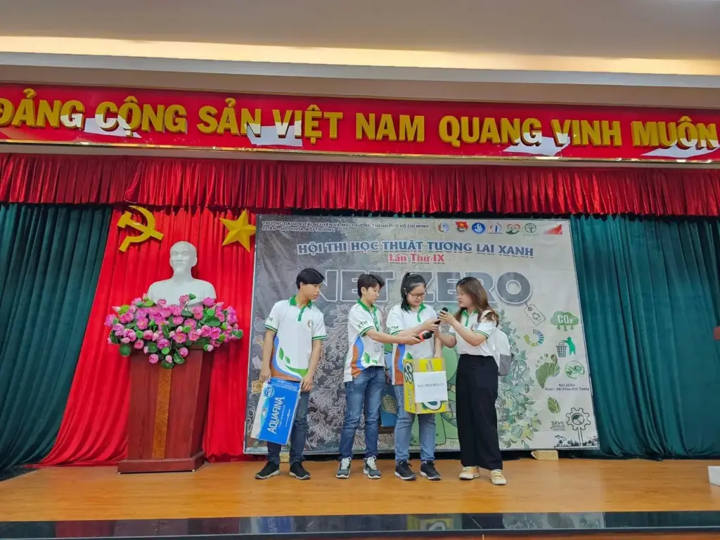 Hội thi học thuật "Tương lai xanh 2023-Net Zero"