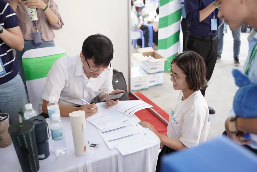 Triển lãm Khoa học – Công nghệ & Ngày hội Việc làm 2025: Ứng dụng tri thức – Kết nối cơ hội – Kiến tạo tương lai