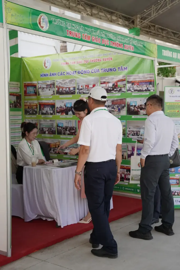 Triển lãm Khoa học – Công nghệ & Ngày hội Việc làm 2025: Ứng dụng tri thức – Kết nối cơ hội – Kiến tạo tương lai