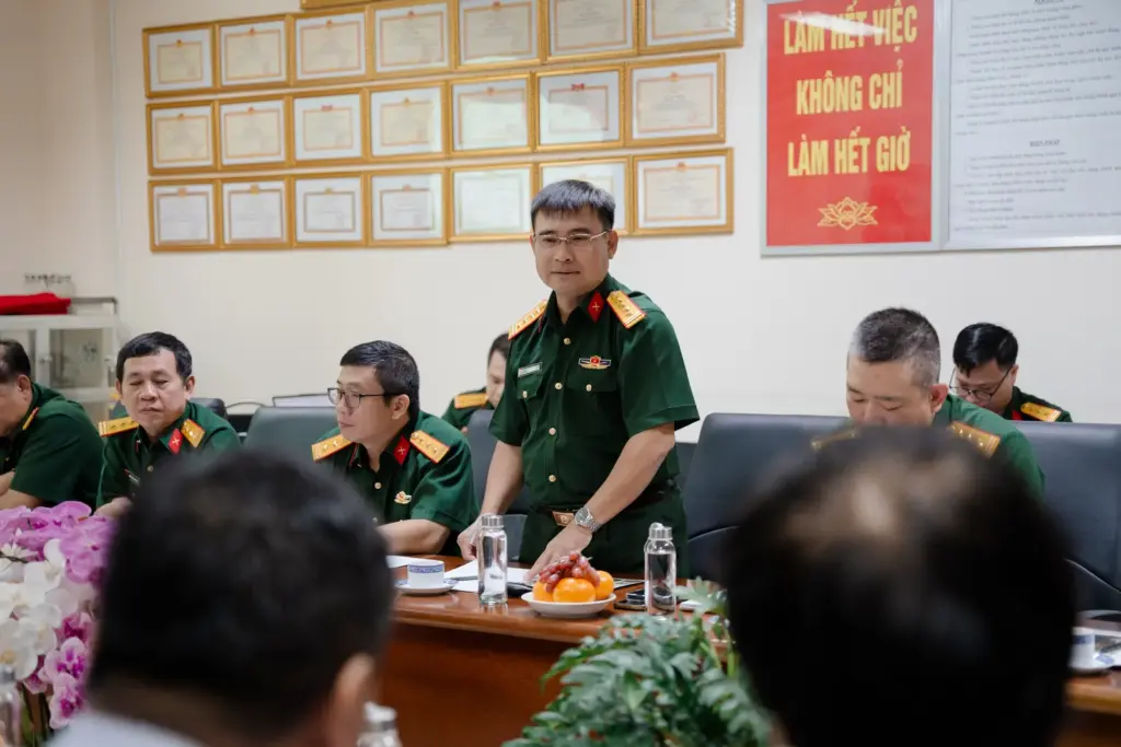 HCMUNRE và Viện Công nghệ Nhiệt đới - Viện Khoa học và Công nghệ Quân sự ký kết MOU: Mở rộng không gian hợp tác nghiên cứu, đào tạo và chuyển giao công nghệ