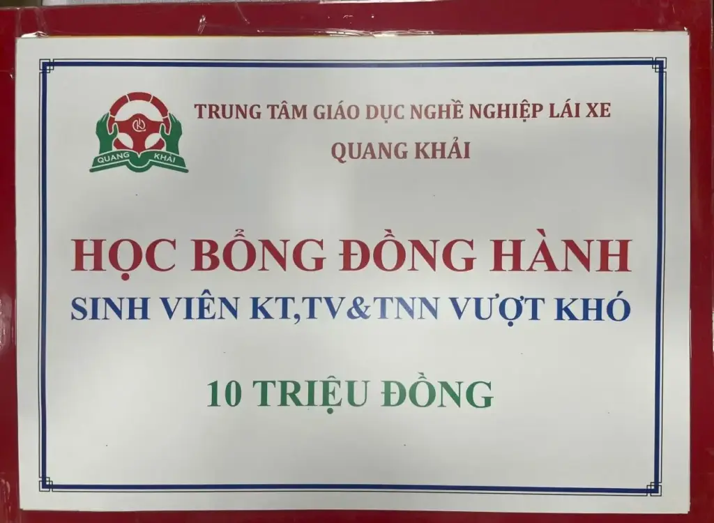 Khoa Khí tượng Thủy văn và Tài nguyên nước chào đón Tân sinh viên Khóa 14 trong dịp kỷ niệm 80 năm truyền thống ngành Khí tượng Thủy Văn Việt Nam