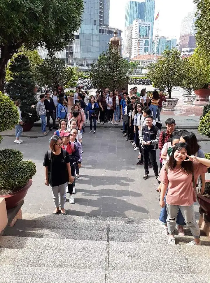 SINH VIÊN THAM QUAN THỰC TẾ TẠI BẢO TÀNG HỒ CHÍ MINH VÀ BẢO TÀNG LLVT MIỀN ĐÔNG NAM BỘ