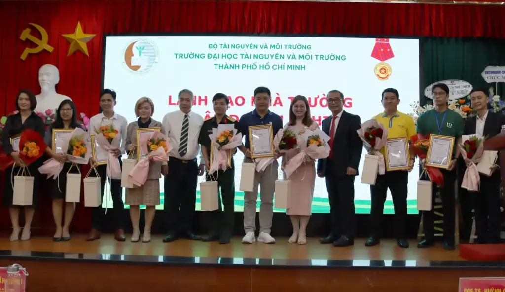 Trường Đại học TN&MT TP.HCM: Có thêm 694 tân Cử nhân, Kỹ sư chuyên ngành TN&MT