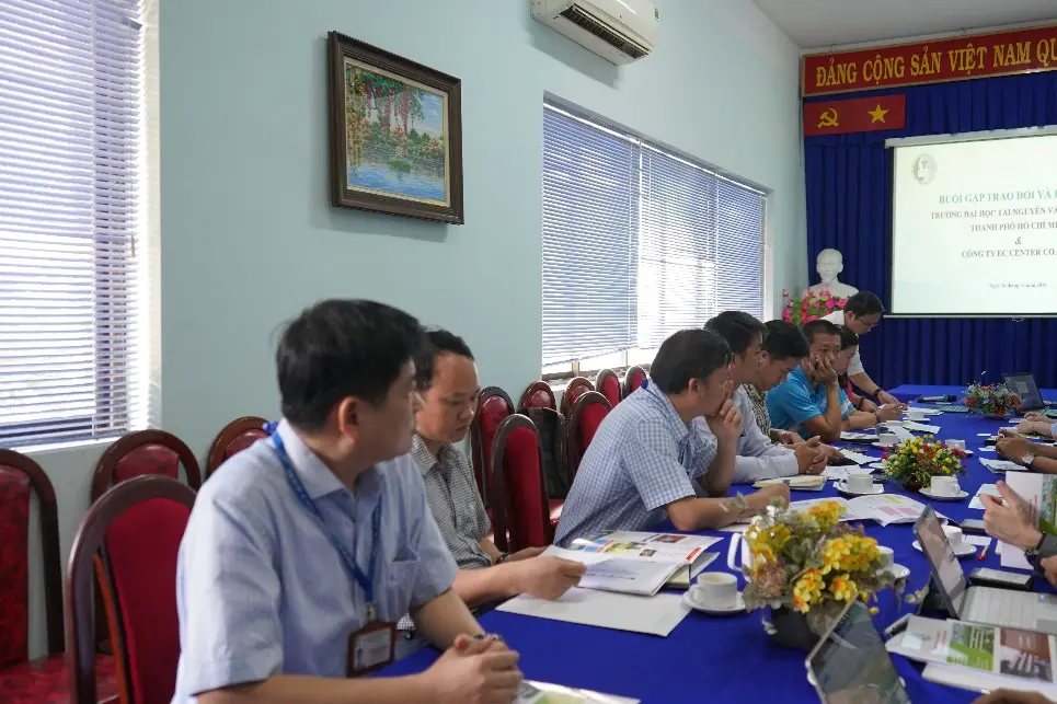 Buổi đón tiếp và làm việc giữa Trường Đại học Tài nguyên và Môi trường TP.HCM với Công ty EC Center Co., Ltd