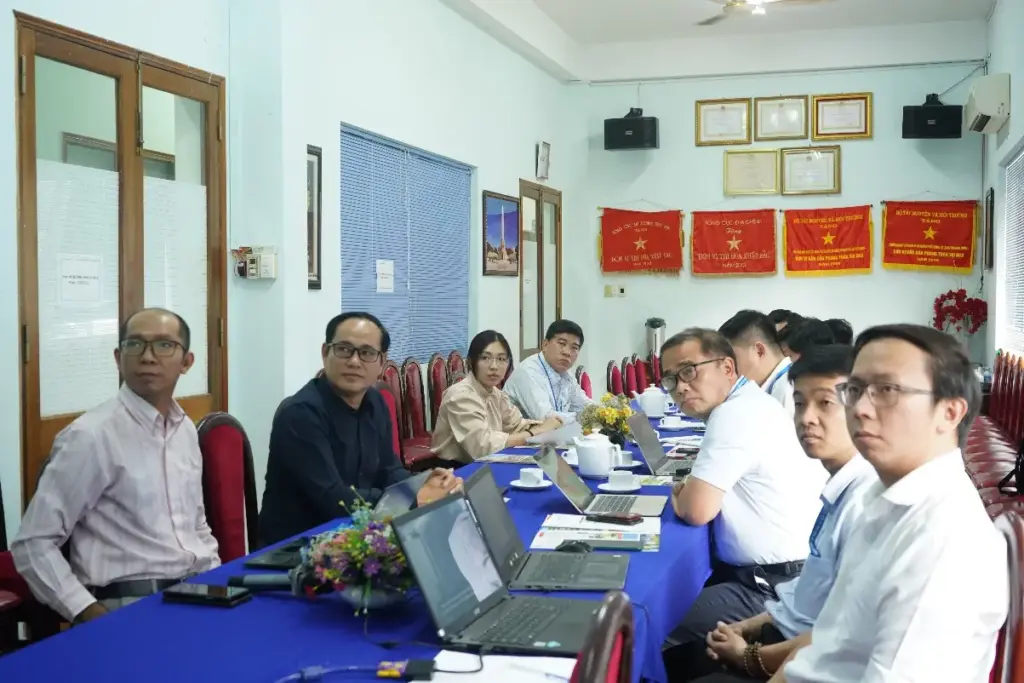 Buổi lễ đón tiếp và làm việc giữa Trường Đại học Tài nguyên và Môi trường TP.HCM và Công ty Cổ phần SEAREFICO