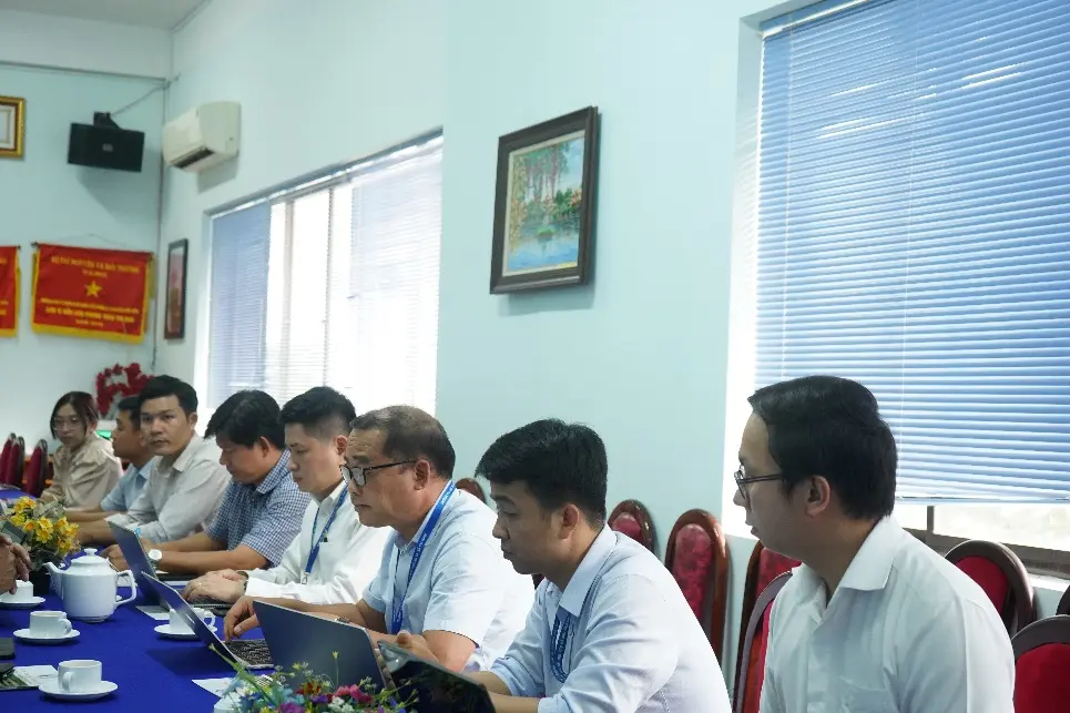 Buổi lễ đón tiếp và làm việc giữa Trường Đại học Tài nguyên và Môi trường TP.HCM và Công ty Cổ phần SEAREFICO
