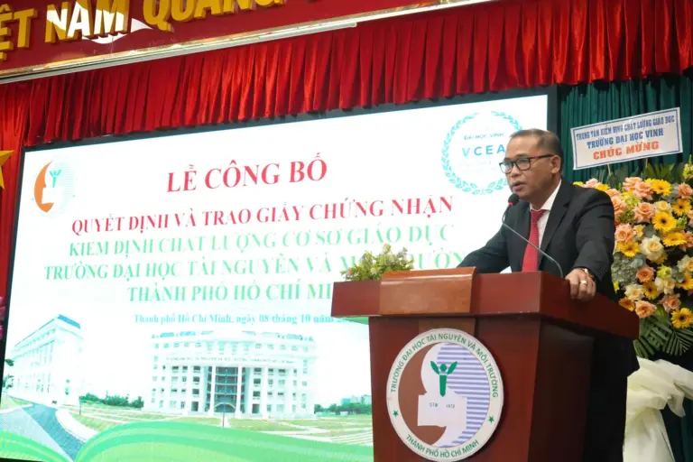 HCMUNRE tiếp tục được công nhận Kiểm định chất lượng cơ sở giáo dục – Khẳng định hành trình bền bỉ vì chất lượng