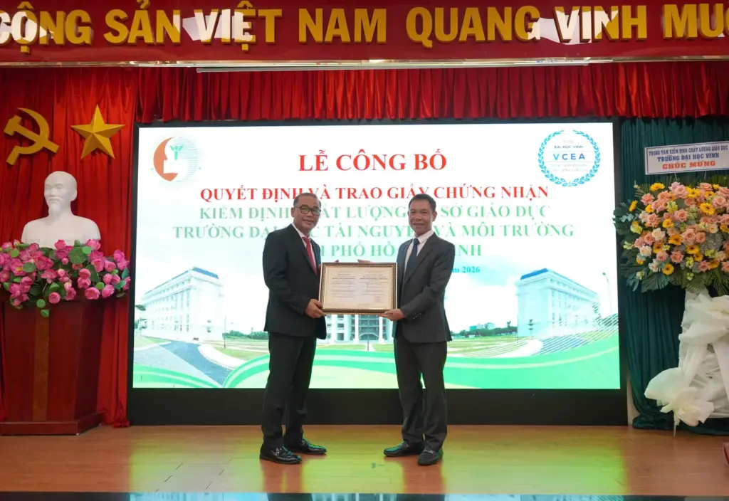 HCMUNRE tiếp tục được công nhận Kiểm định chất lượng cơ sở giáo dục – Khẳng định hành trình bền bỉ vì chất lượng